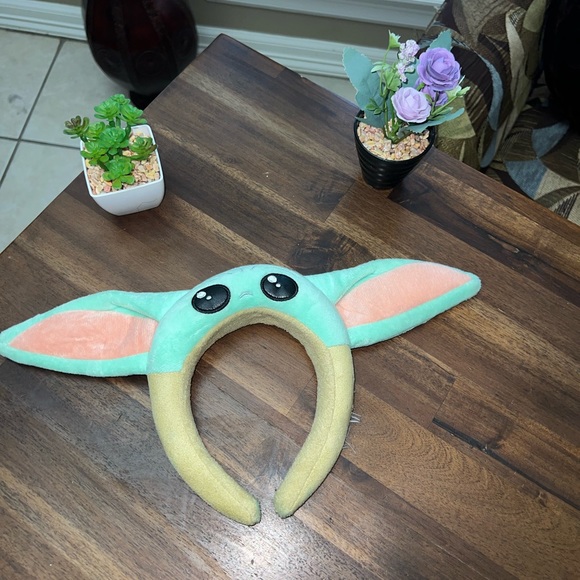 Disney Parks Star Wars: The Mandalorian The Child Minnie Ear Headband - Picture 1 of 6